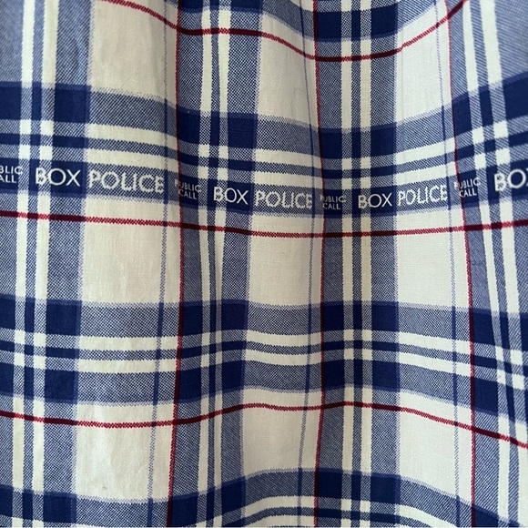 Her Universe Dr. Who Plaid Police Box Novelty Print Skirt size Large - Picture 9 of 15